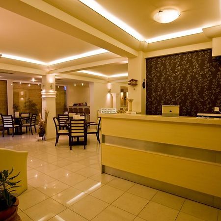 Apollon Hotel Paralía 외부 사진