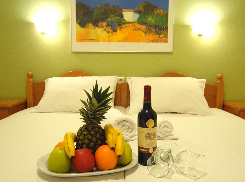 Apollon Hotel Paralía 객실 사진
