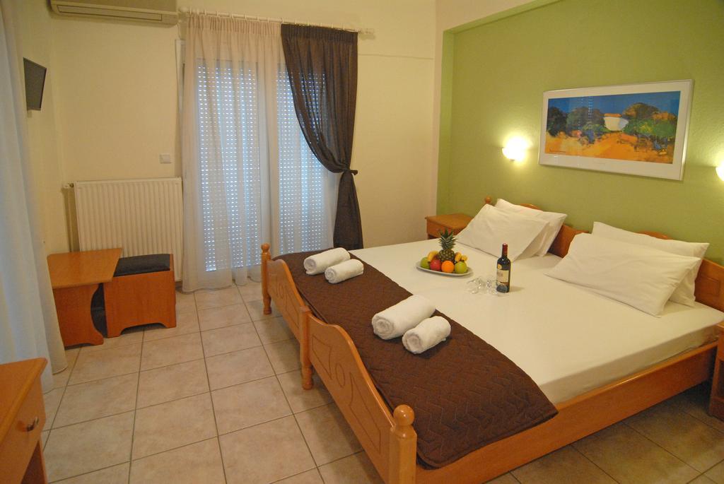 Apollon Hotel Paralía 객실 사진